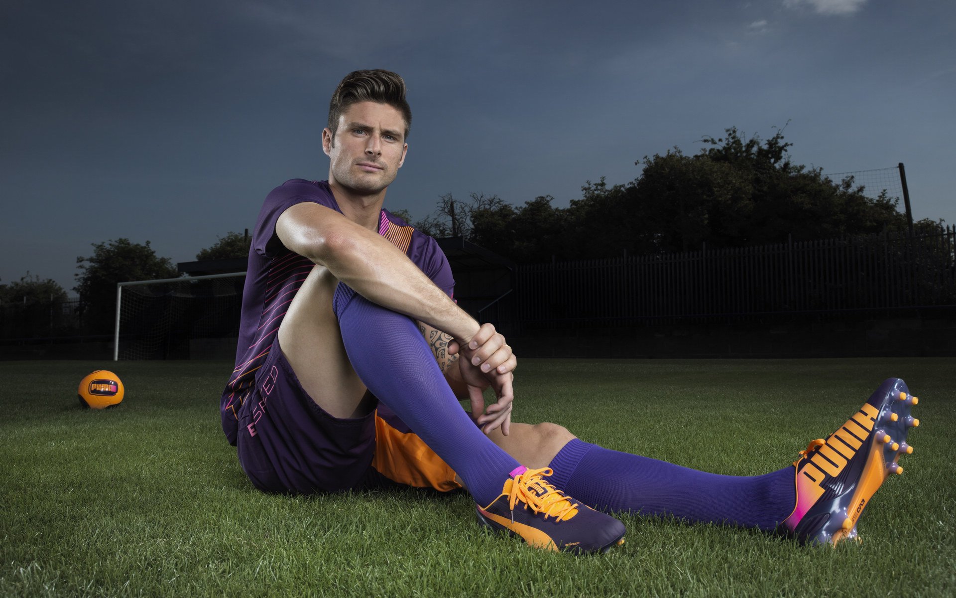 黄鸭组合火力全开，马来西亚队强势碾压泰国队登顶亚洲羽坛